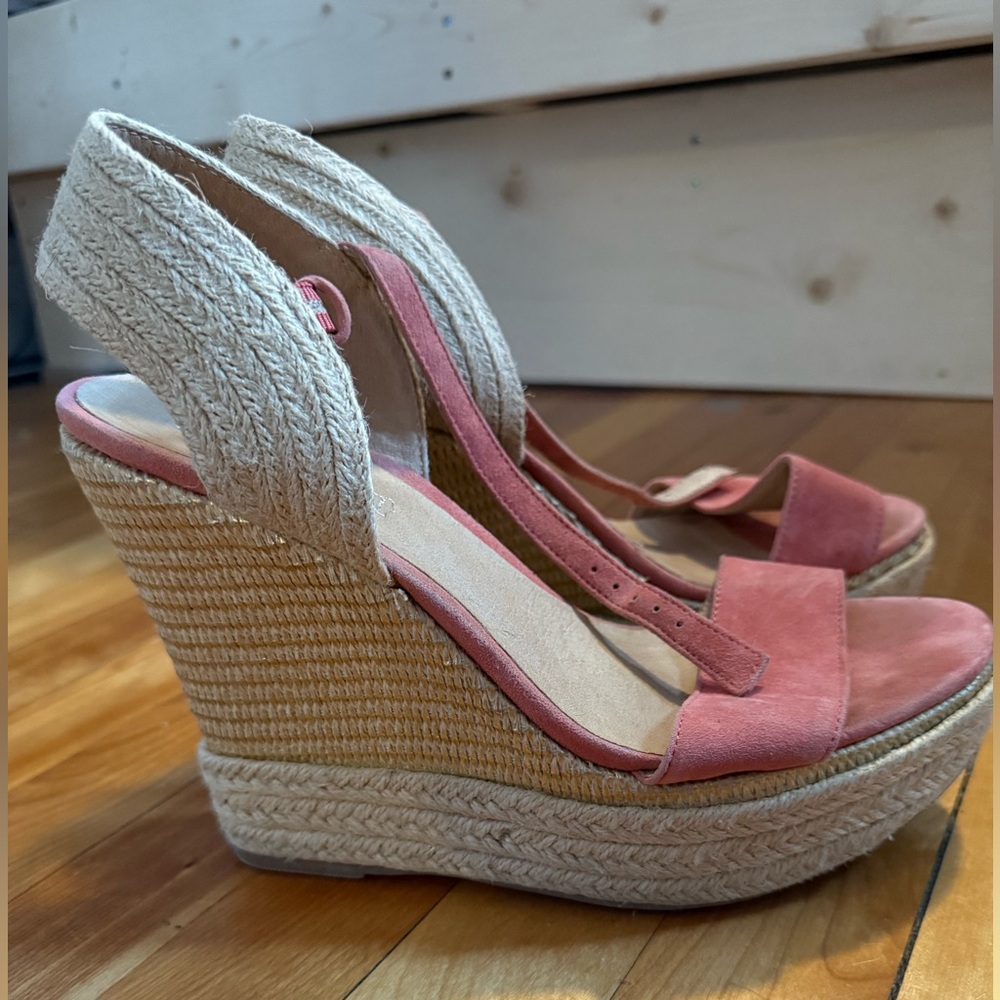 Women's Pink Wedge Sandals